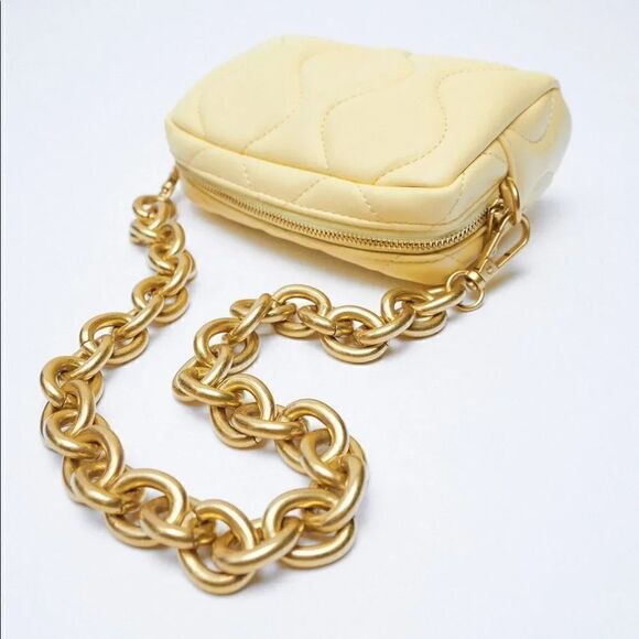 LAST 1!🔥ZARA CHAIN STRAP VINYL SHOULDER BAG - Picture 6 of 8